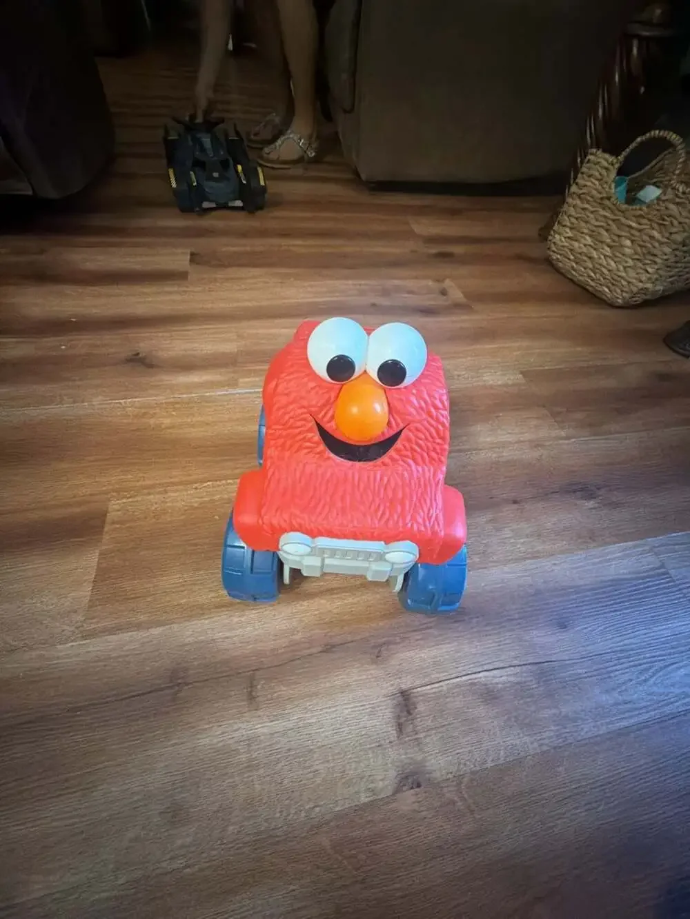 Sesame Street Giggle & Go Elmo Monster Truck Toy Vehicle
